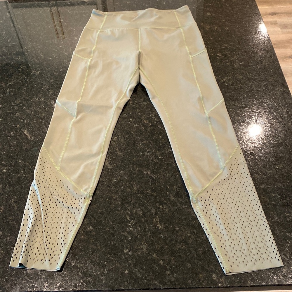 Green Zyia Leggings